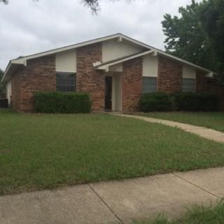 Building Photo - 1609 Cumberland Trail