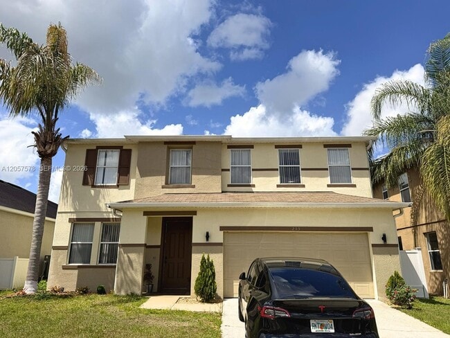 Building Photo - 233 Aldridge Ln