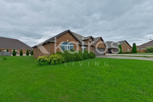 Photo - 122 Cottonwood Dr