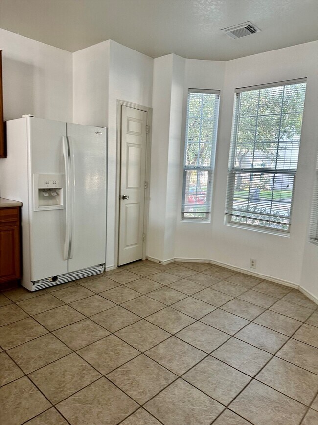 Photo - 29740 Sullivan Oaks Dr