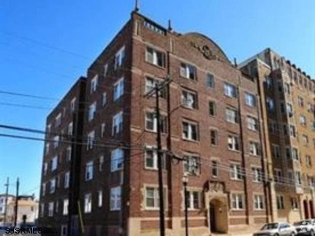 Building Photo - 33 S Iowa Ave Unit B1-B1 Rental