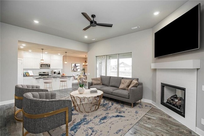 Photo - 1249 Seay Cir