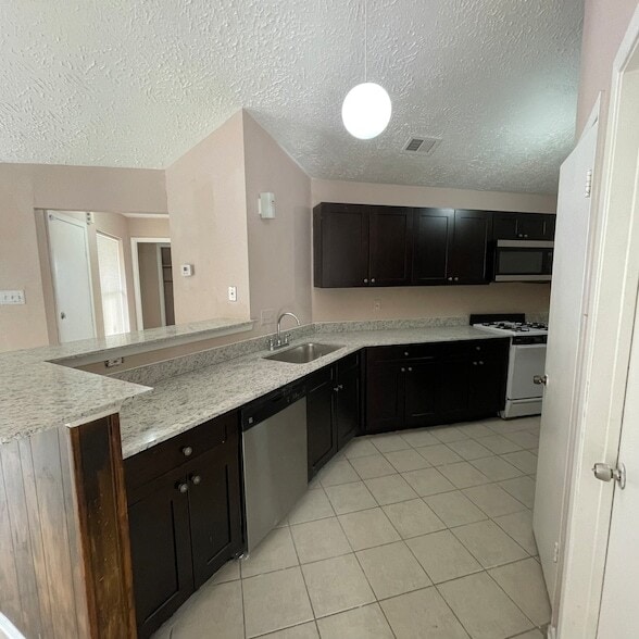 Photo - 7017 Haven Creek Dr