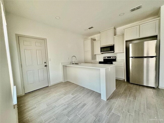Photo - 11 N 58th St Unit 3