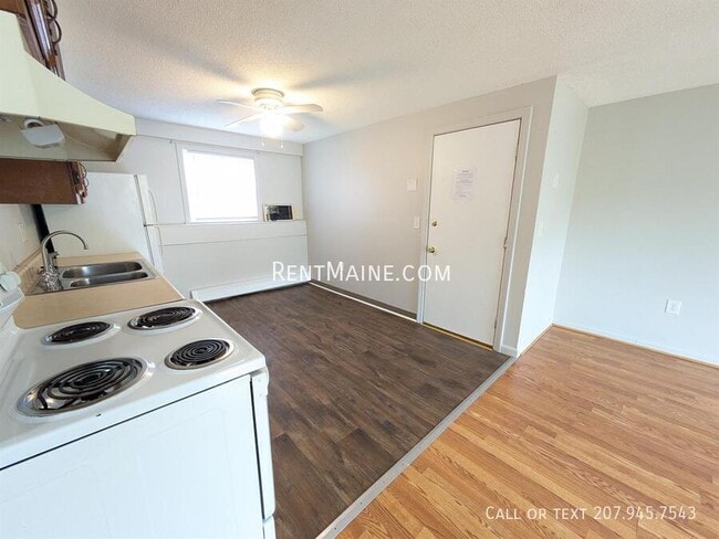 Photo - 385 Pine St Unit 5
