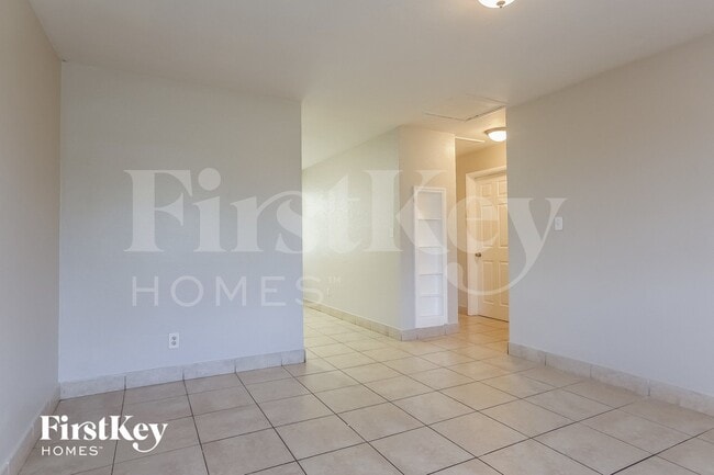 Photo - 1901 SW 67th Terrace