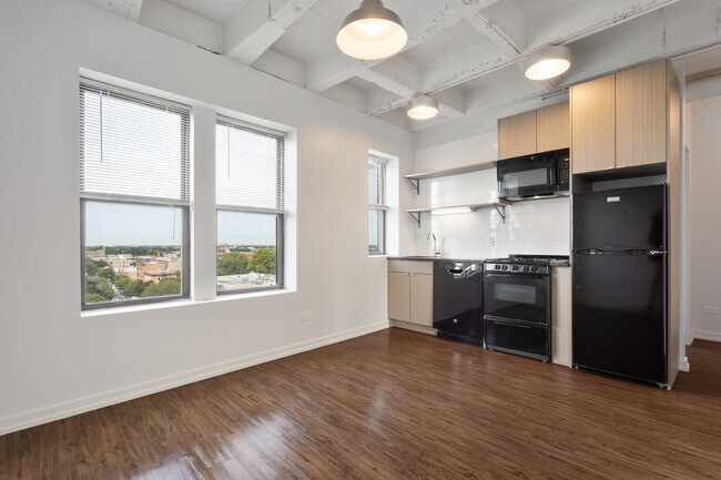 Photo - 1325 W Wilson Ave Unidad 1011