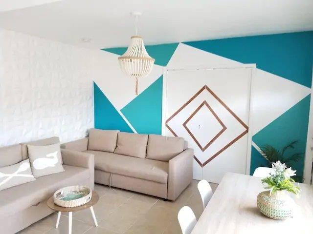 Photo - 1639 Hayes Street