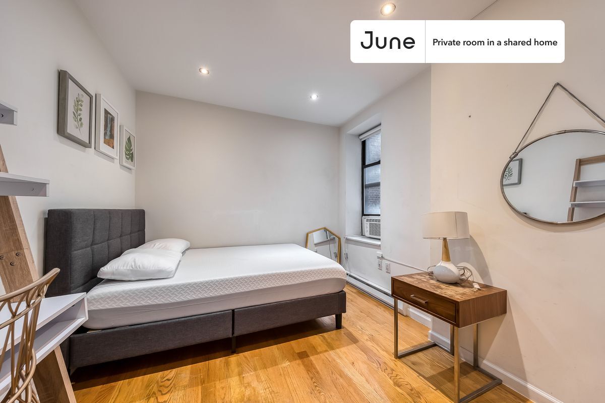 Private bedroom in 4 bed/2 bath Home - Private bedroom in 4 bed/2 bath Home
