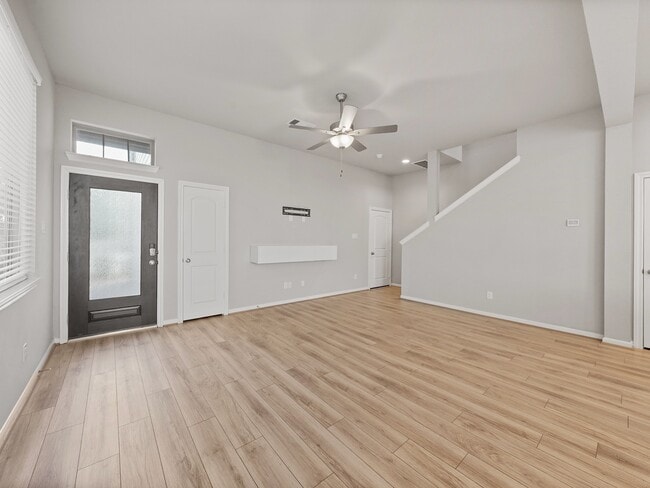 Photo - 5210 Pr Ter Ln