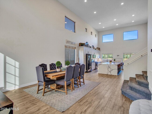 Photo - 4326 W Kenai Dr