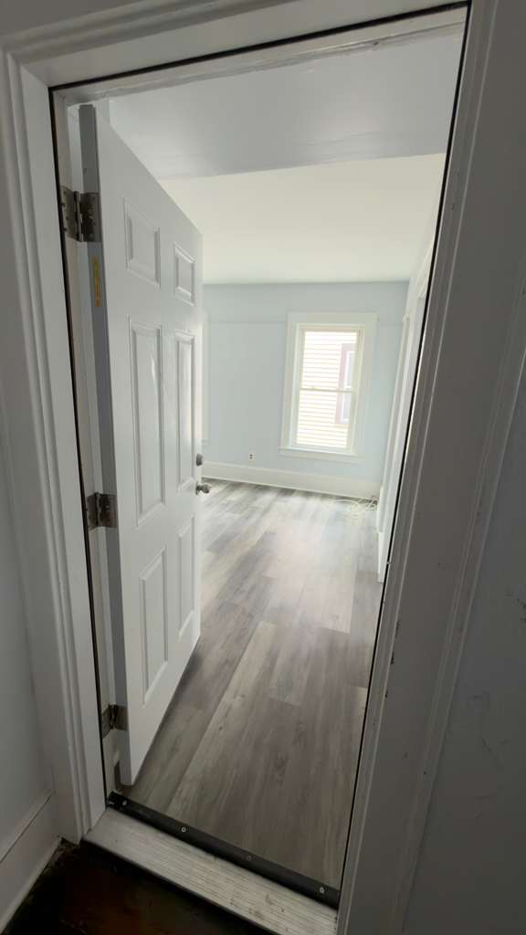 21 Hoffman Ave Unit 1