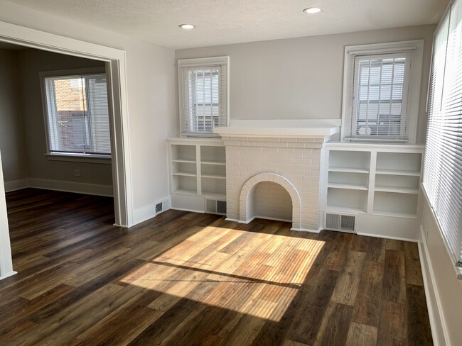 Photo - 3806 Dodge St Apartment Unit 3806