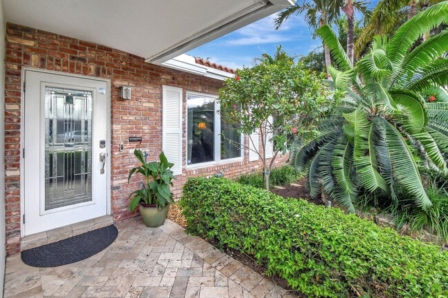 Photo - 3124 NE 7th Dr