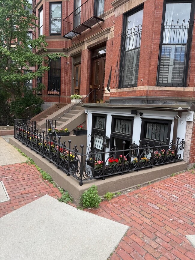 Photo - 560 Columbus Ave Unit #1