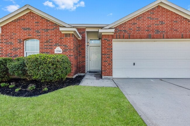 12546 Ridgecrest Dr