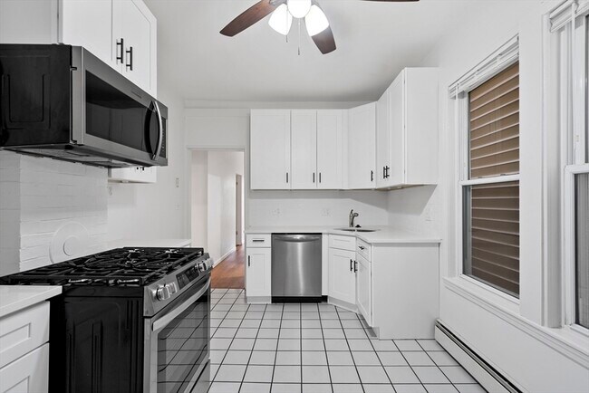 Photo - 194 Emerson St Condo Unit 3