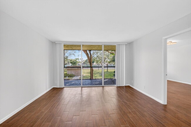 Photo - 5260 NW 2nd Ave Unit 206