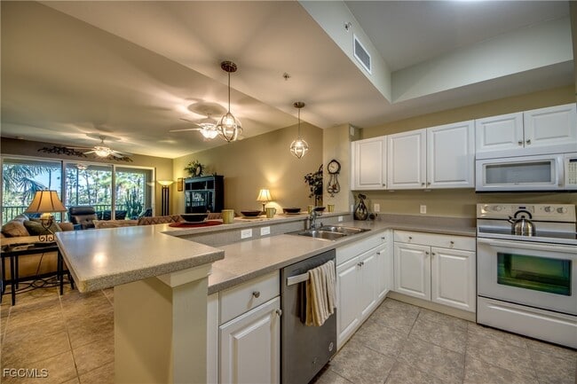 Building Photo - 10780 Palazzo Wy Unit 204