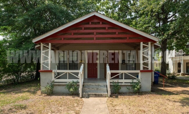 Building Photo - 611 Faulkner St Unit A