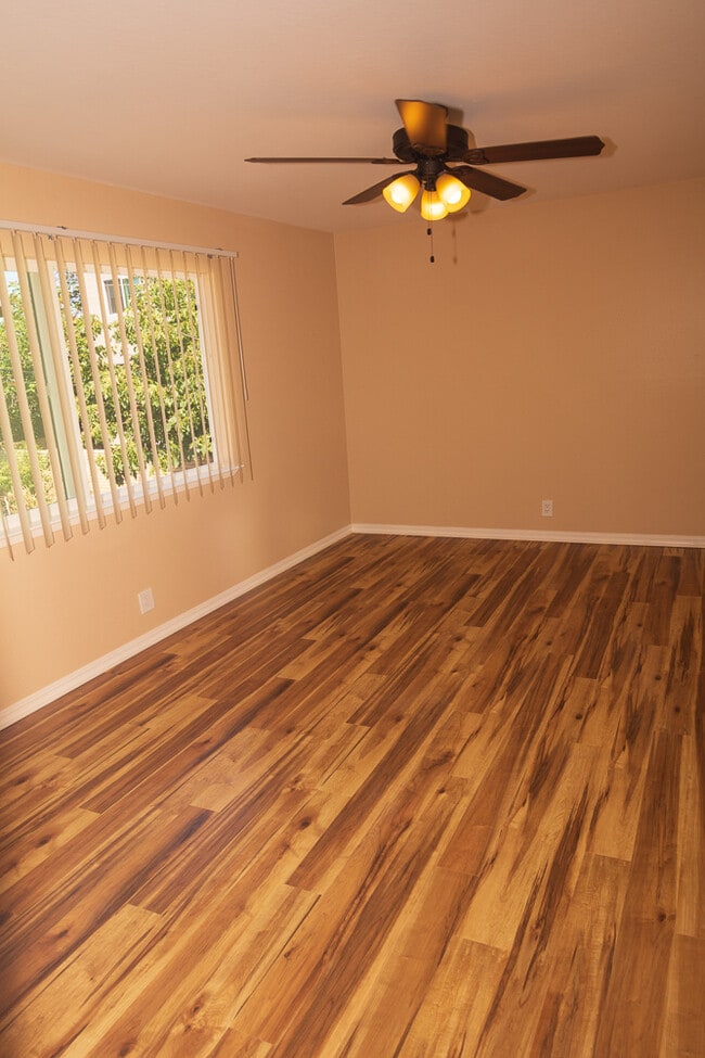 Photo - 829 Blair Ave