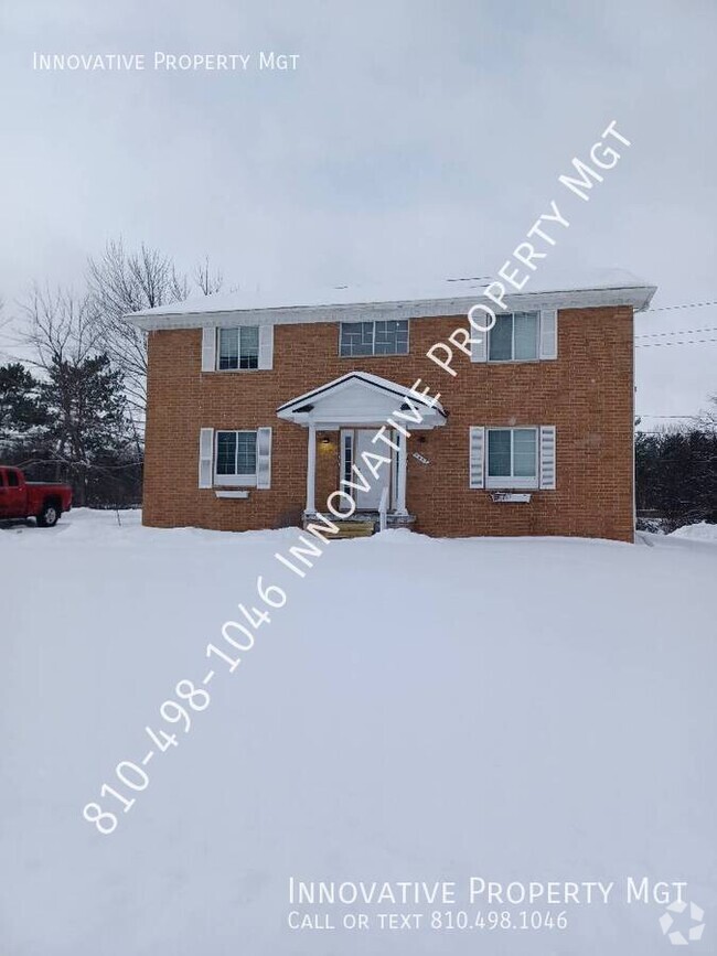 Building Photo - Updated 1 Bedroom Flint Township Apartment Unit #4