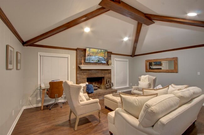 Building Photo - 3514 Skyline Blvd Rental