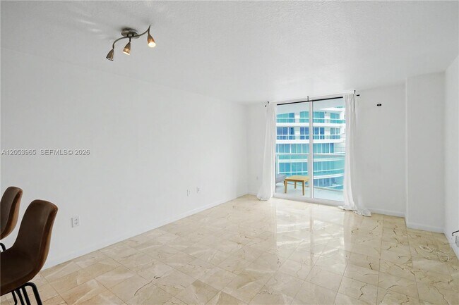 Photo - 2101 Brickell Ave Unit 1611