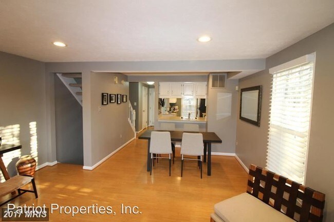 Photo - 2 br, 2 bath House - 1570 Woodcrest Dr.