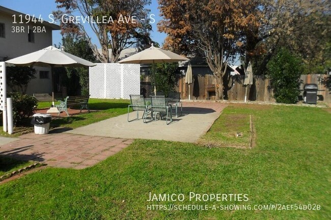 Photo - 11944 S Grevillea Ave Unidad S