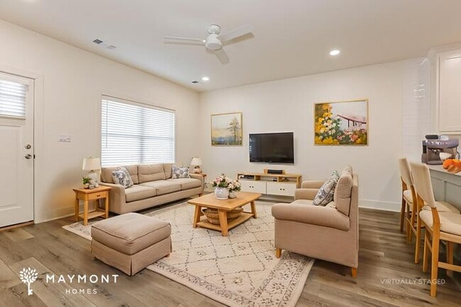 Photo - 16305 Taylor Loop Rd