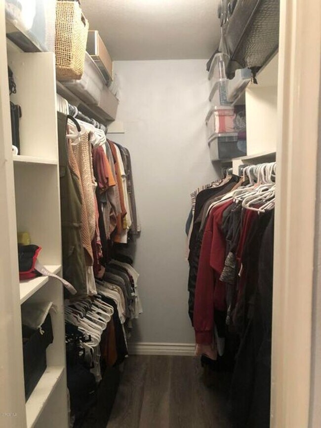 Photo - Quaint 1 bed 1 bath unit in Sequoia Village! Unit 302