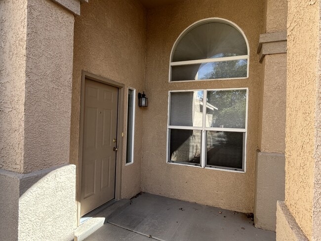 Photo - 9028 Lower Meadow Trail SW