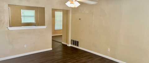 Photo - 2803 Cedar Park Blvd