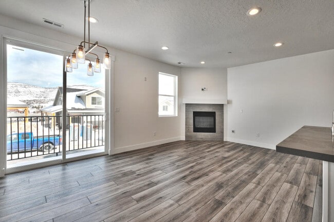 Photo - 3227 Quarry Springs Dr