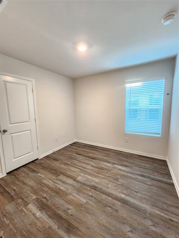 Photo - 1309 Brook Ln