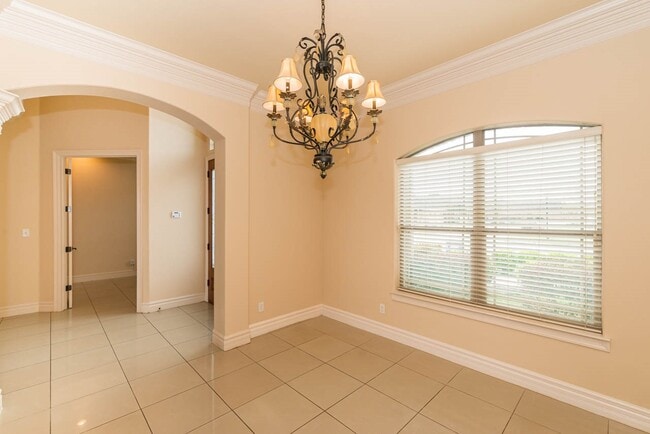 Photo - 7 Stonebrook Ct