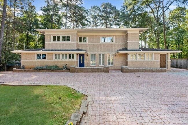 Photo - 1495 Spalding Dr