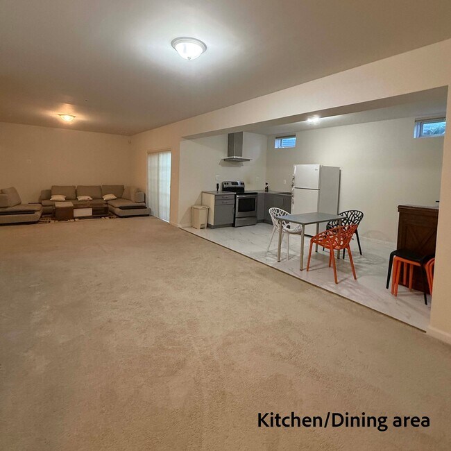 11614 Neon Rd Unidad Basement