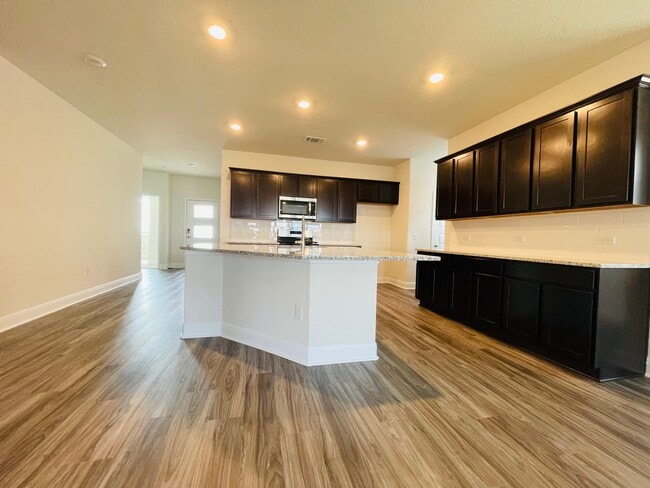 Photo - 18021 Umberto Dr