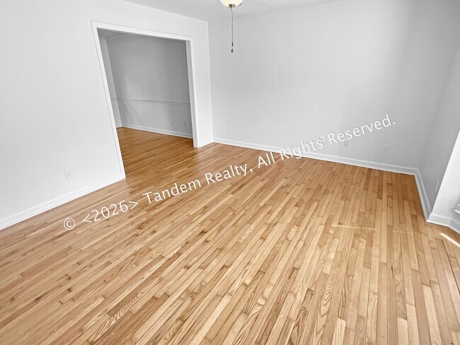 Photo - 309 Oakcrest Ct