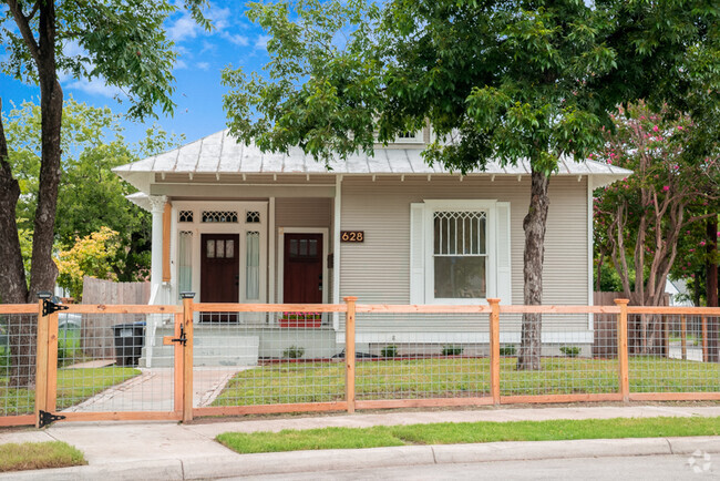 Building Photo - 628 Hunstock Ave Rental