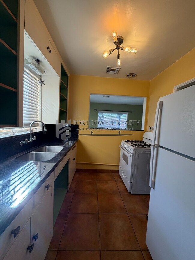 Photo - Welcome to this charming 2-bedroom, 1-bathroom + Den!