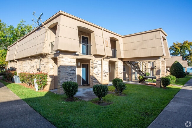 South Pointe Apartments