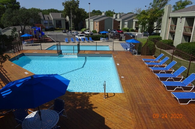 Summer Creek Apartments