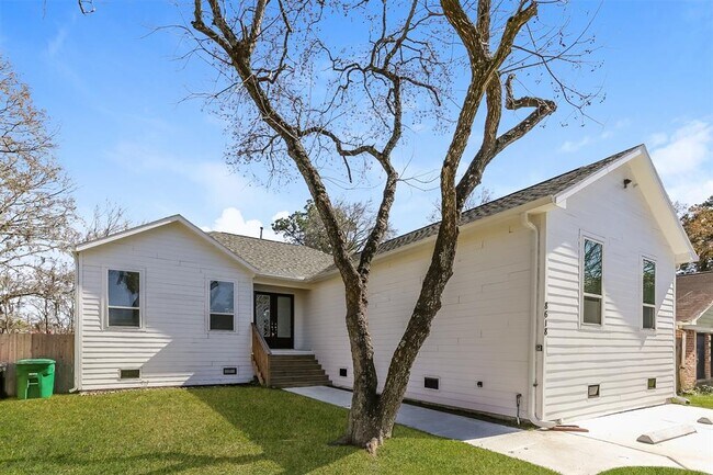 Photo - 8618 Valley Song Dr