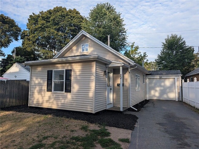 Building Photo - 82 Cragg Rd Rental