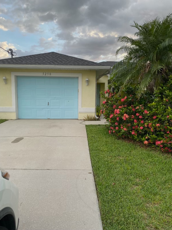 Photo - 5250 Chiquita Blvd S