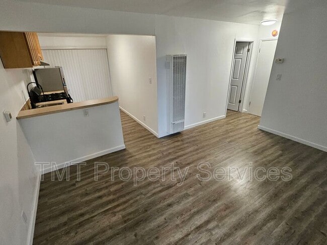 Photo - 2619 Acacia St