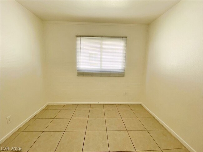 Photo - 1904 Rexford Dr Unit 2